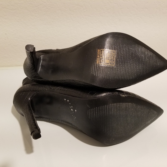 Pointed Toe 4.5" High Heel Ankle Boots - Snake skin Embossed Size 40 /US Sz 8 - Picture 5 of 12